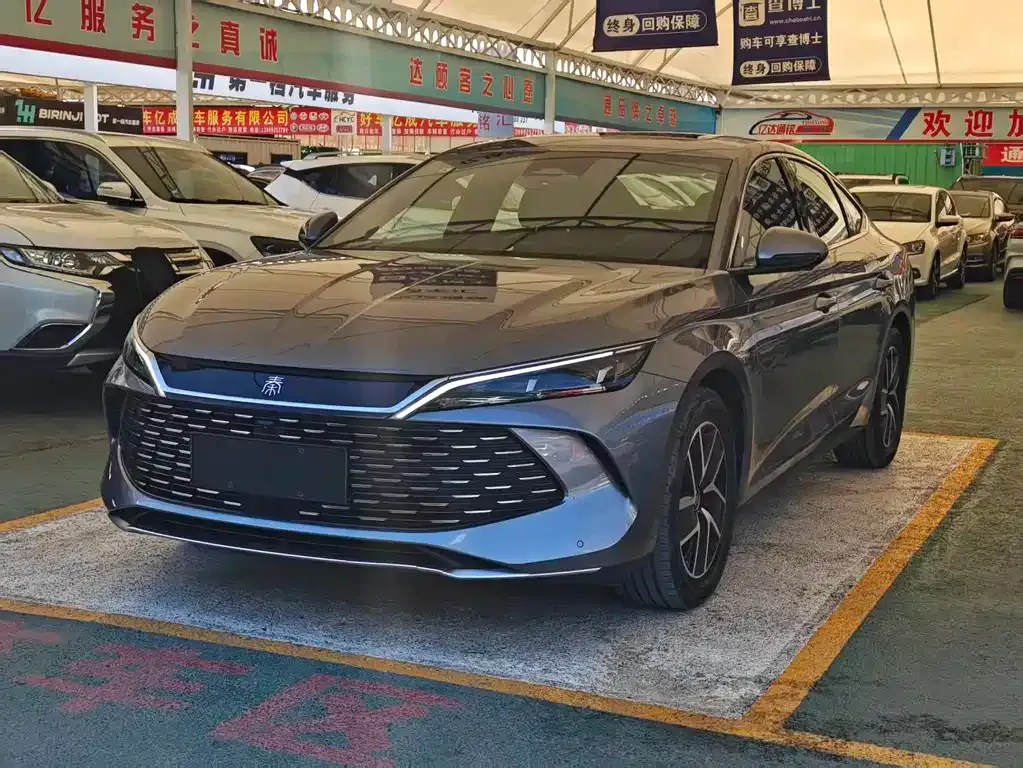 BYD Qin L — фото 1