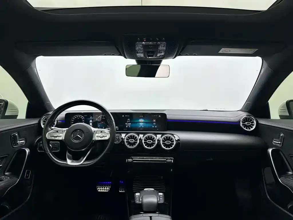 Mercedes-Benz CLA (Import) — фото 4