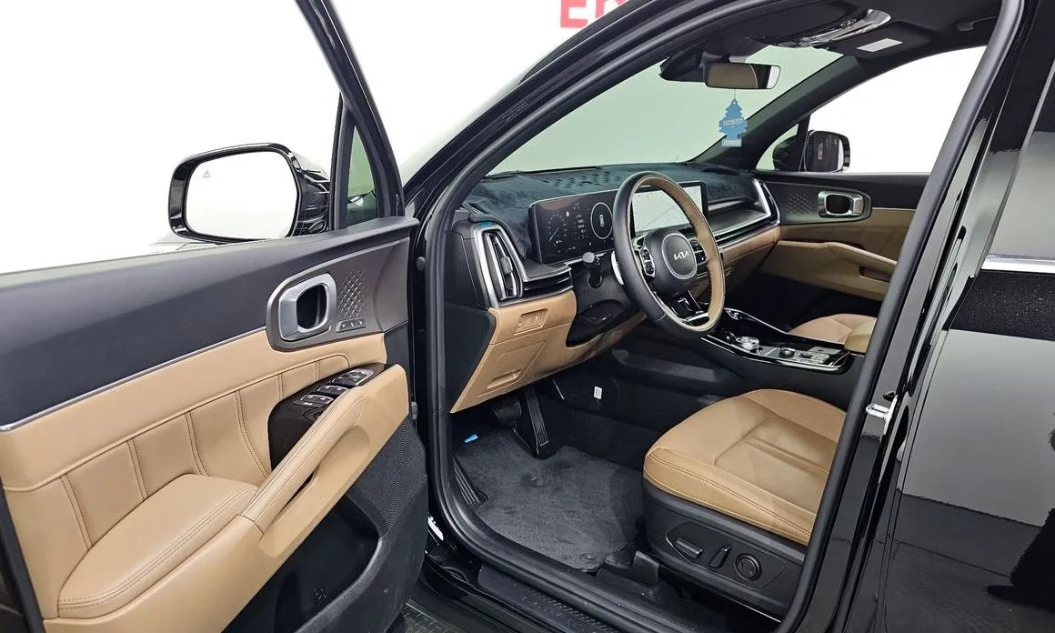 Kia Sorento — фото 9