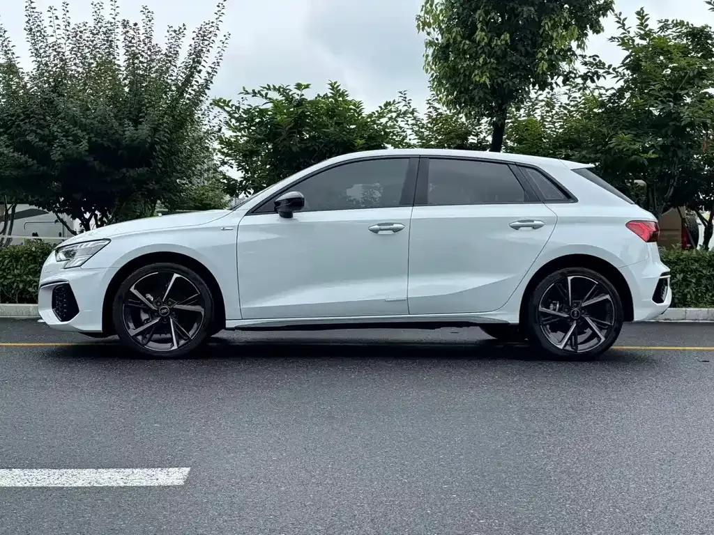 Audi A3 — фото 8