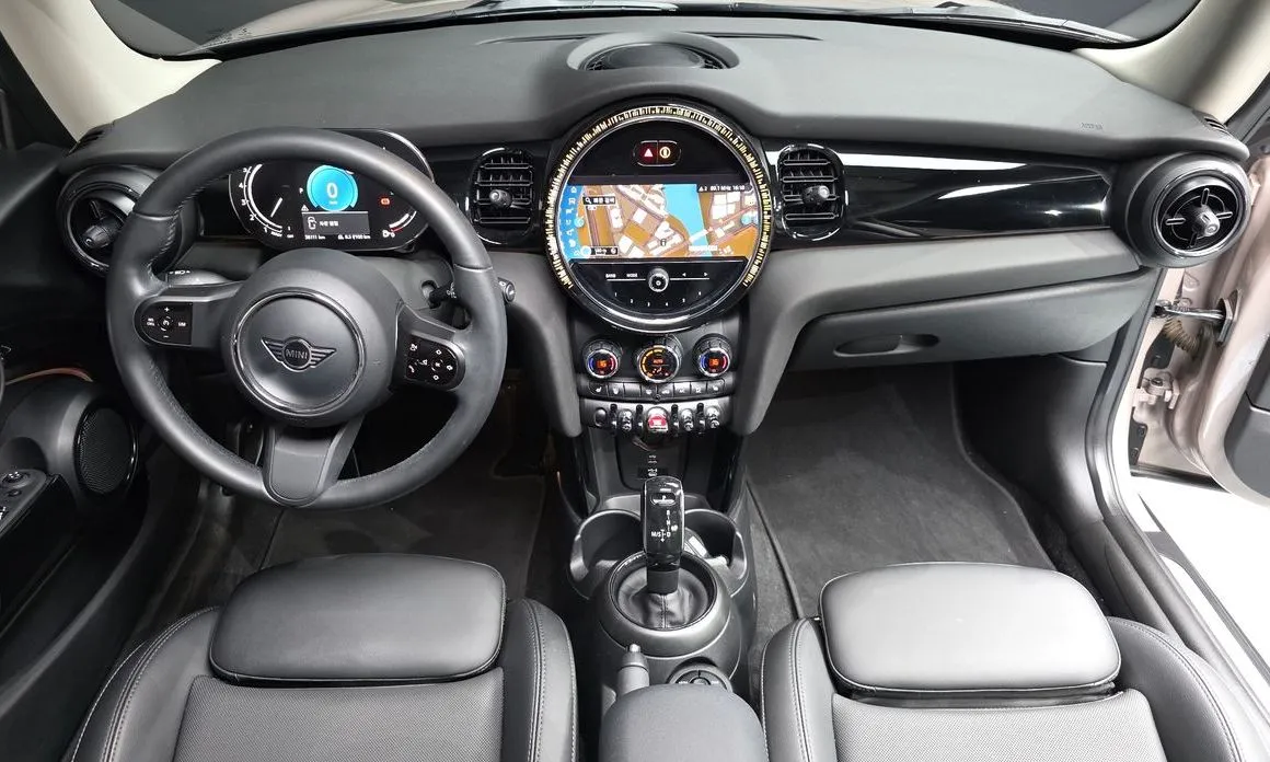 Mini Cooper 2022 из KR, фото 10