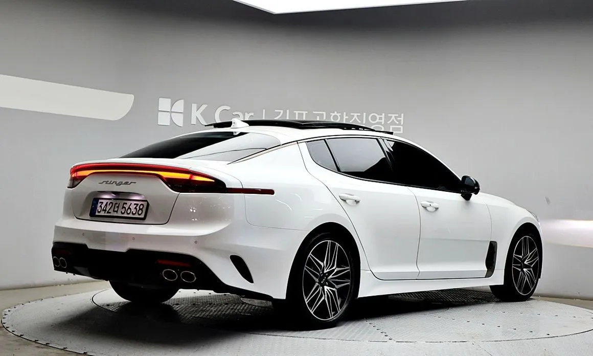 Kia Stinger — фото 4