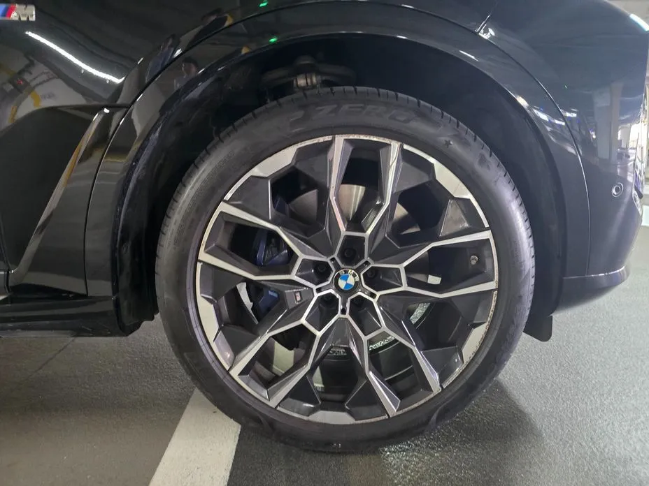 BMW X7 2024 из KR, фото 8