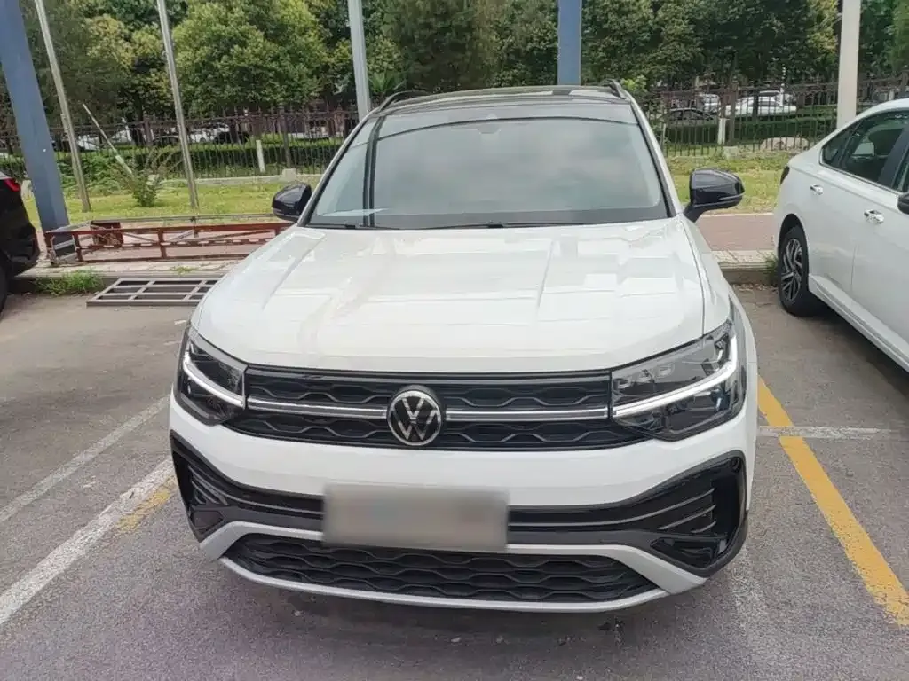 Volkswagen Tharu — фото 8