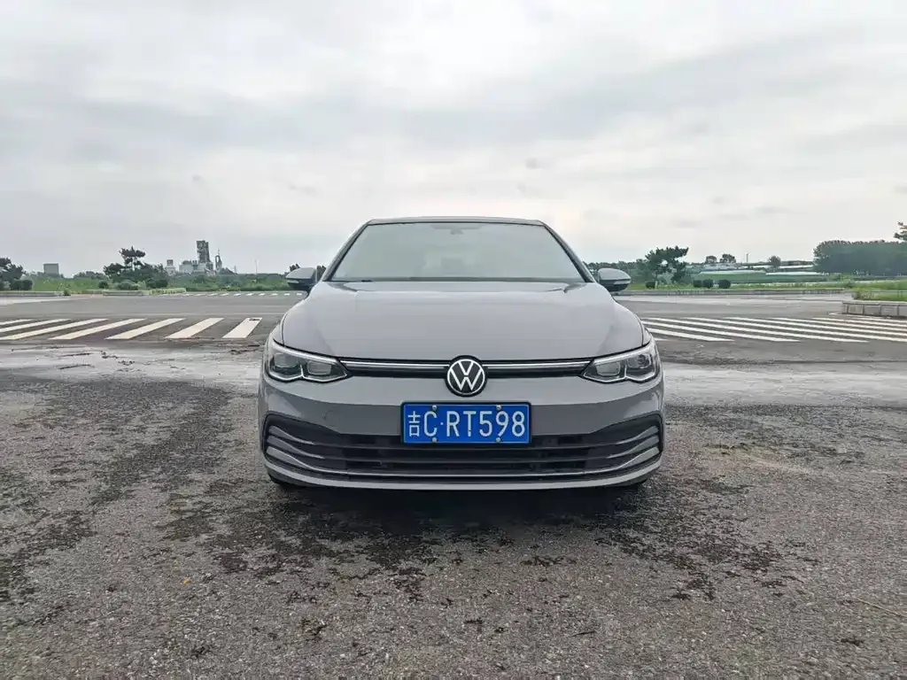 Volkswagen Golf — фото 6