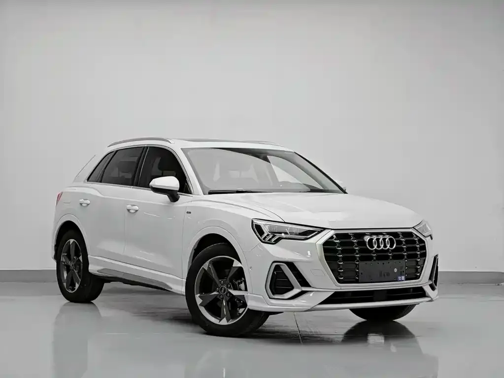 Audi Q3 — фото 3