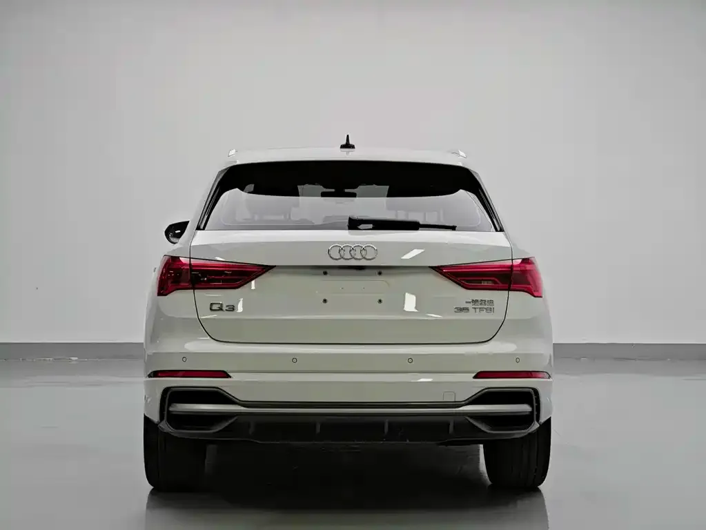 Audi Q3 — фото 5