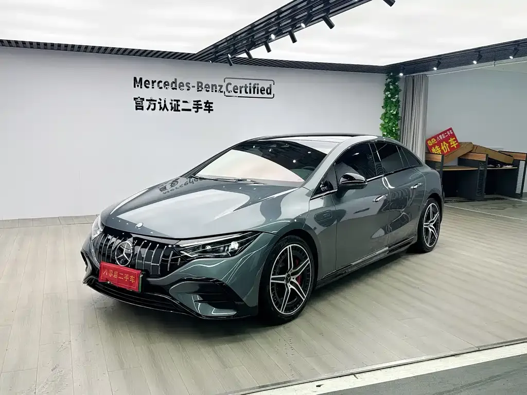 Mercedes-Benz EQE AMG — фото 2
