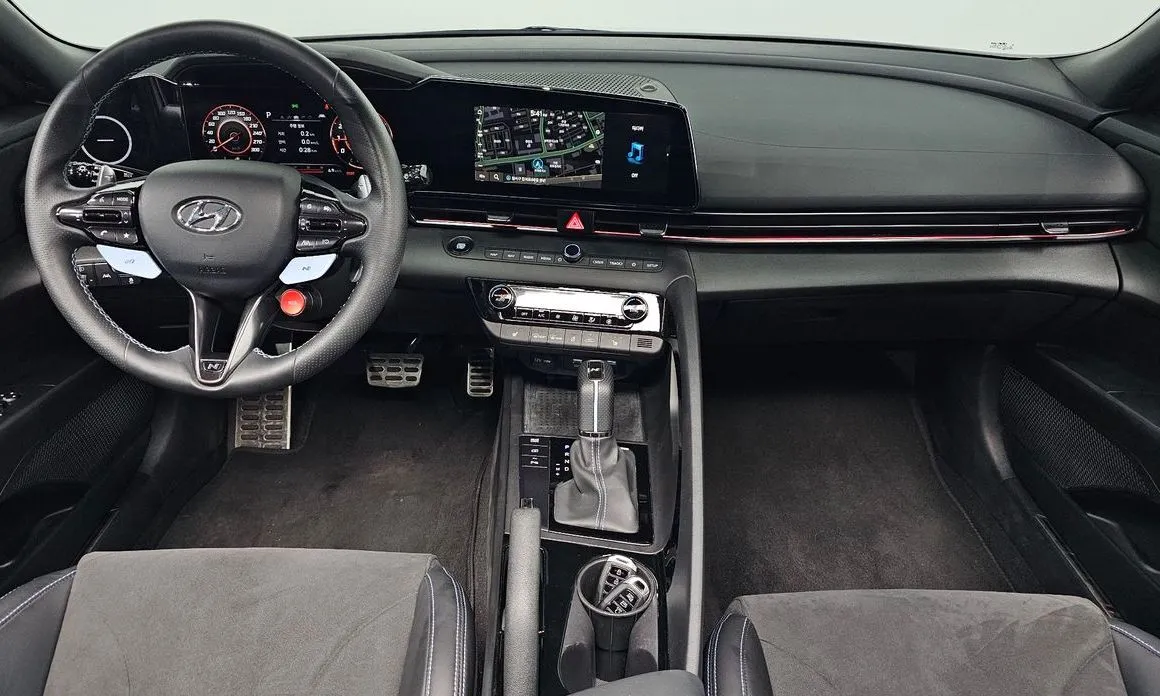 Hyundai AVANTE — фото 2