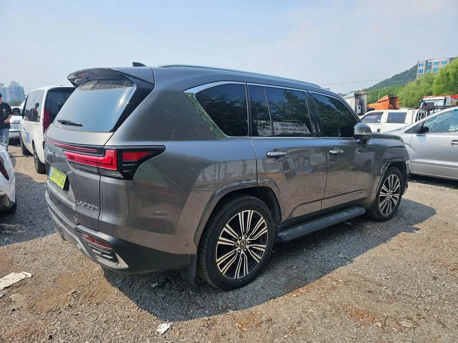 Lexus LX 2025 из KR, фото 2