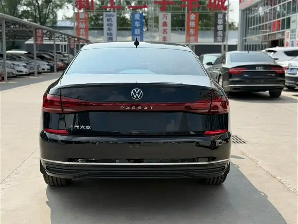 Volkswagen Passat — фото 4