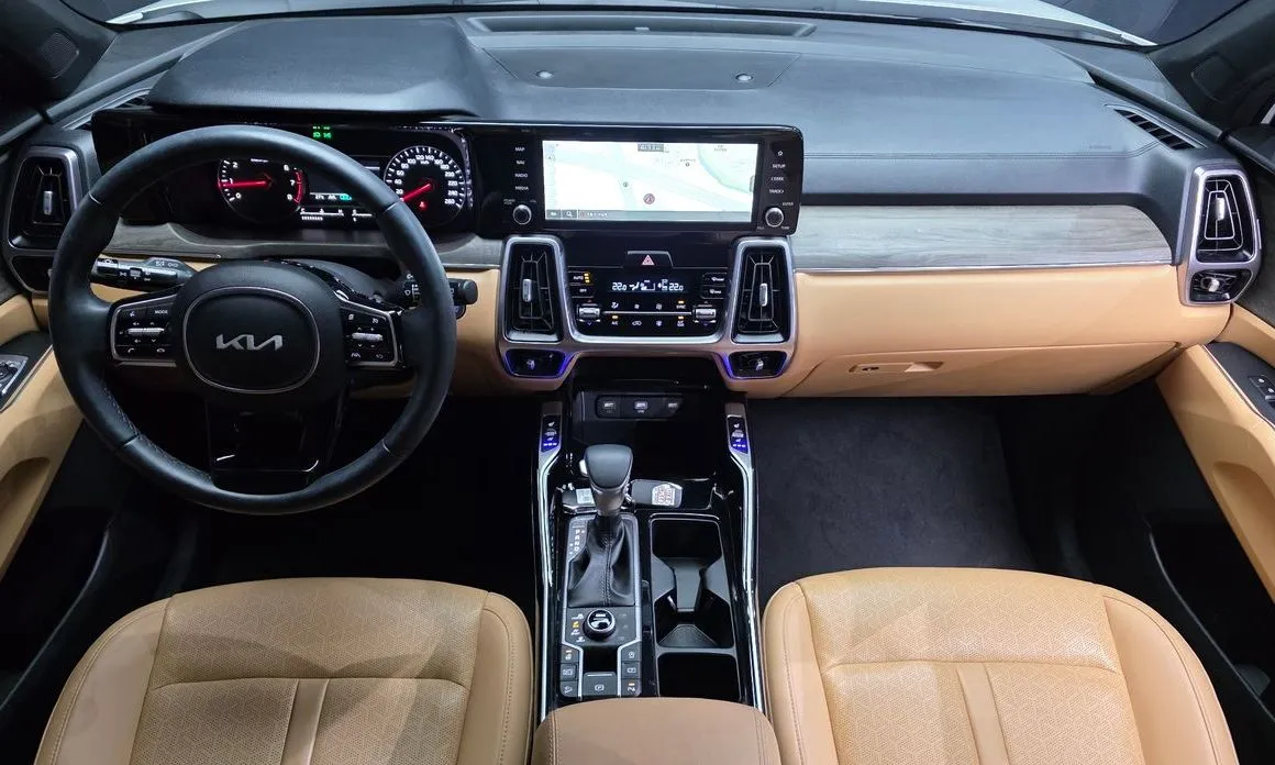 Kia Sorento — фото 7