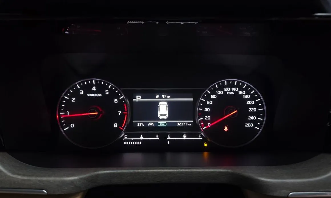 Kia Sorento — фото 5