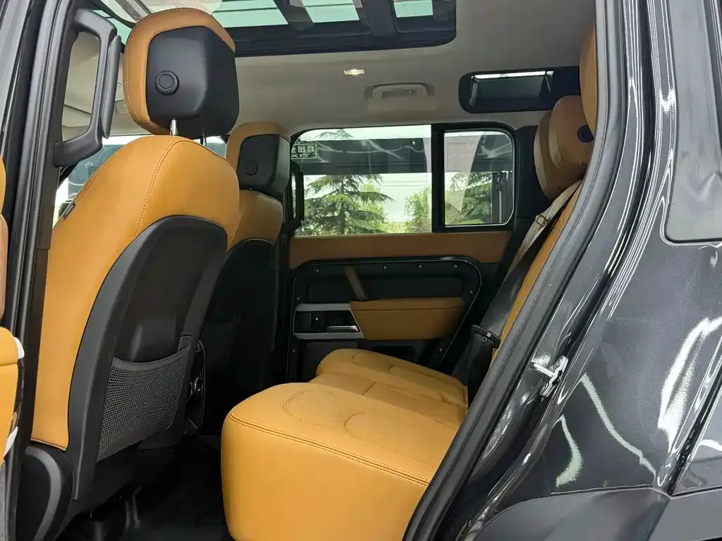 Land Rover Defender — фото 8