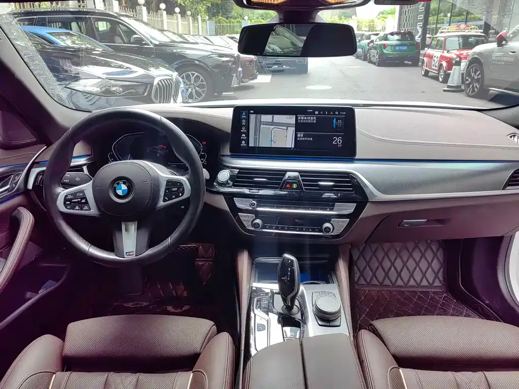 BMW 5 Series New Energy — фото 4