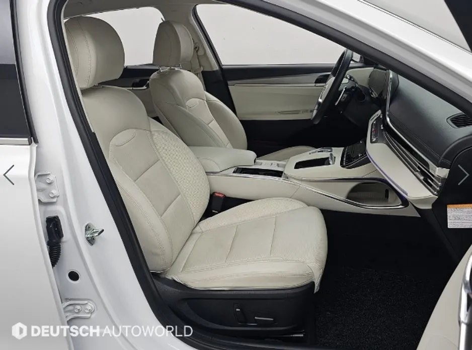Hyundai Grandeur 2023 из KR, фото 3