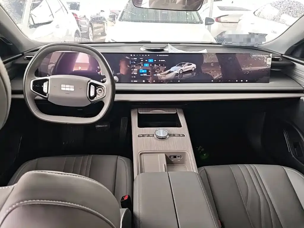 Geely Galaxy E8 2025 из CN, фото 4
