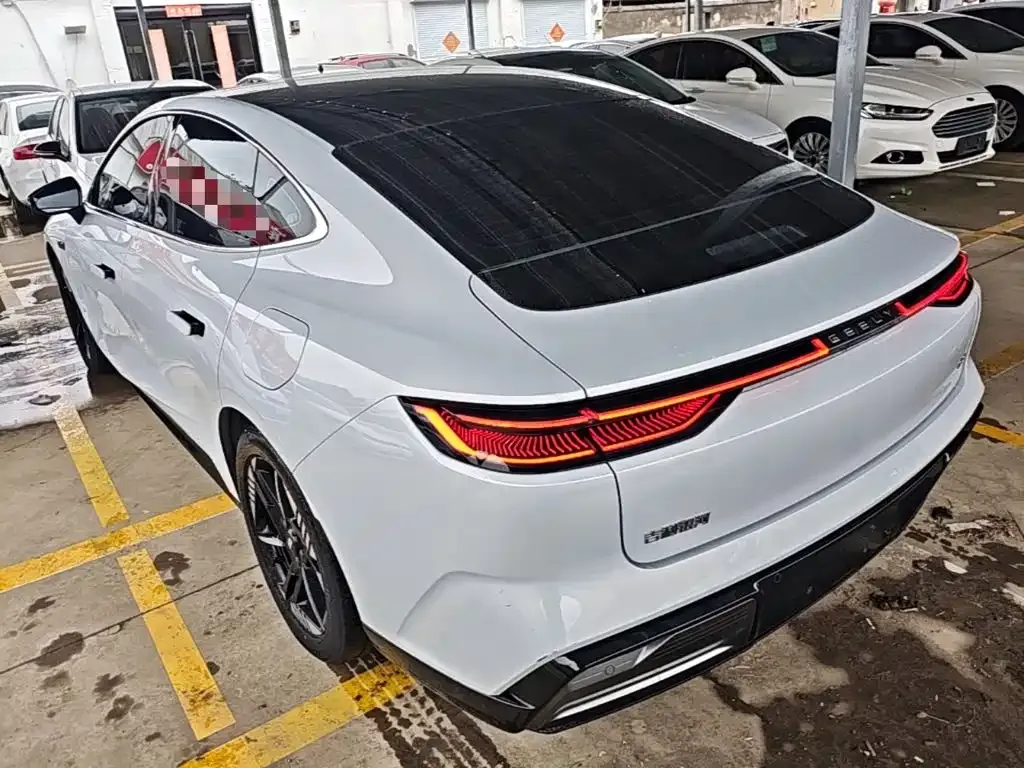 Geely Galaxy E8 2025 из CN, фото 10