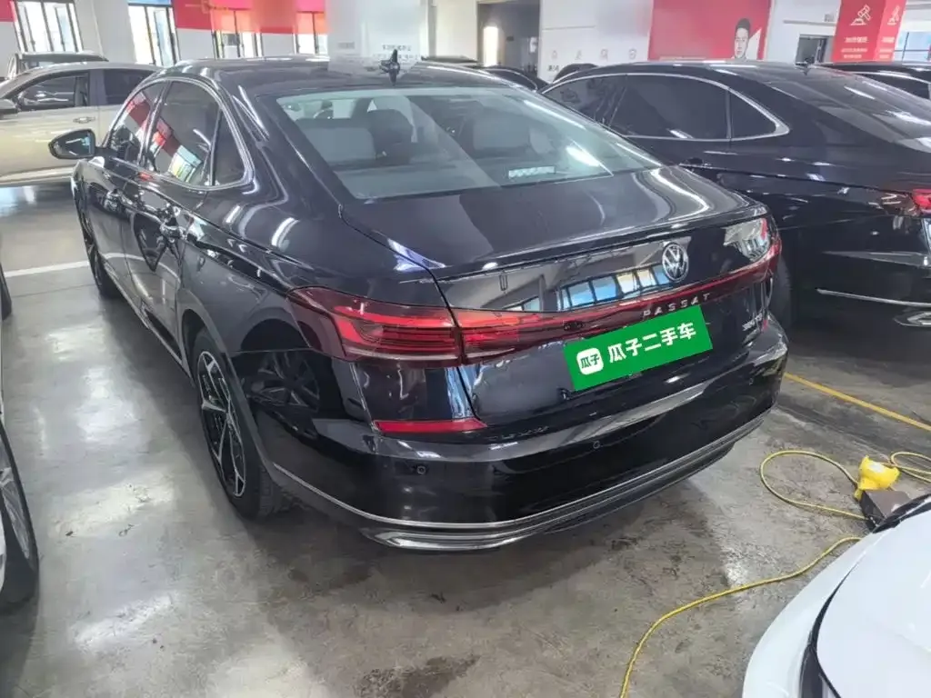 Volkswagen Passat — фото 4