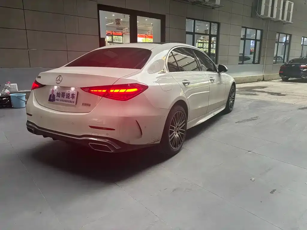 Mercedes-Benz C-Class — фото 7