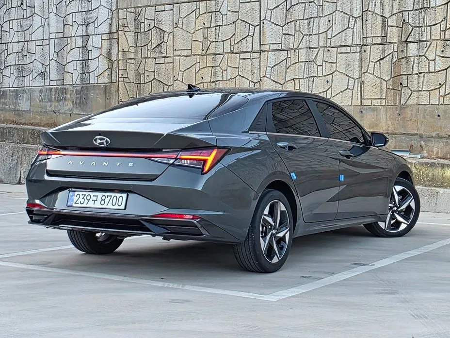 Hyundai AVANTE — фото 9
