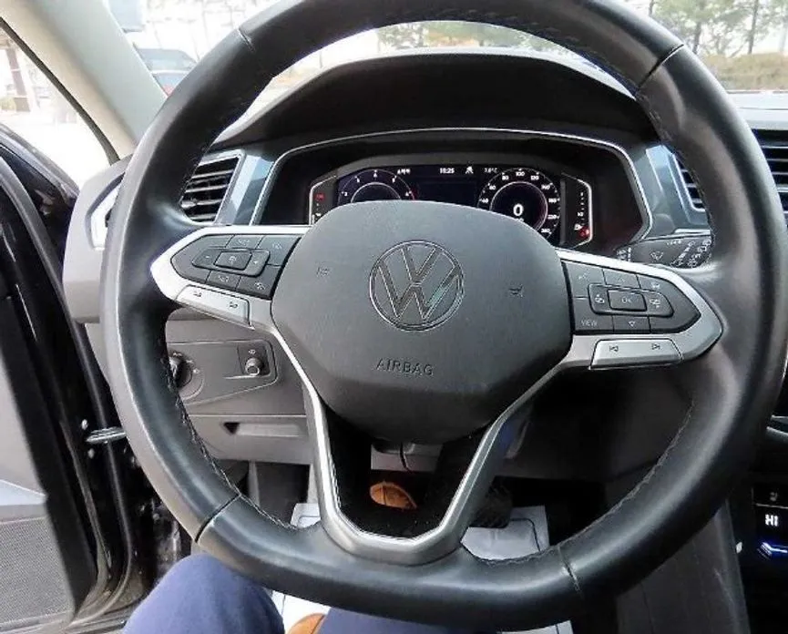 Volkswagen Tiguan 2023 из KR, фото 5