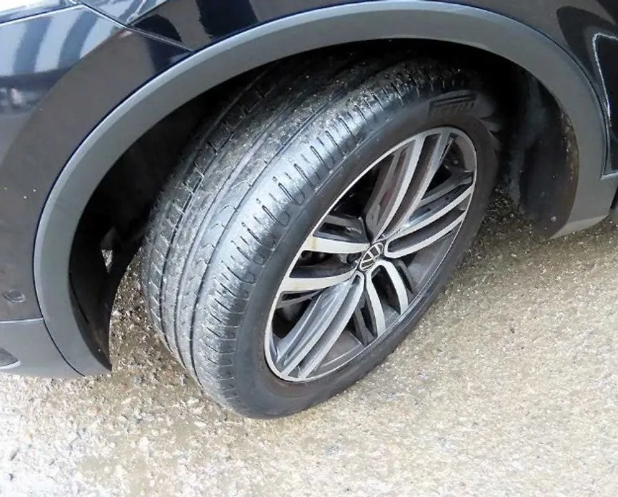 Volkswagen Tiguan 2023 из KR, фото 10