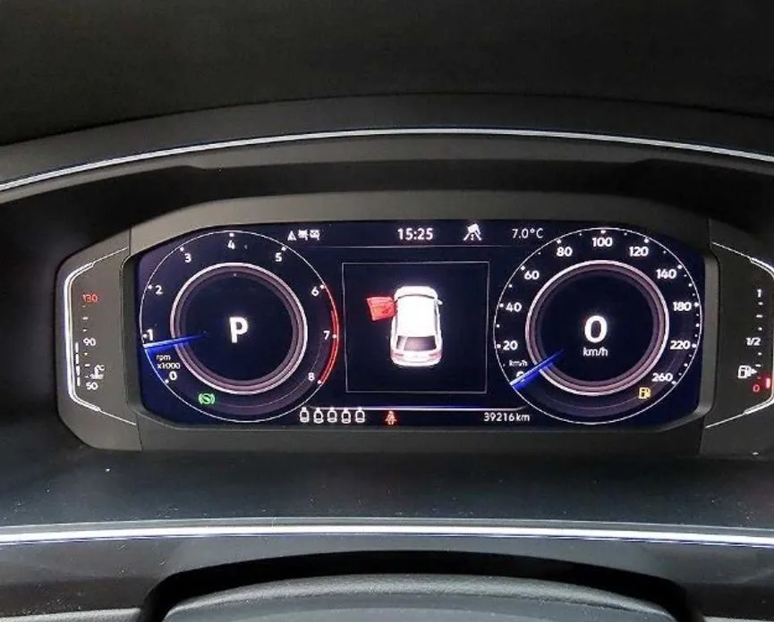 Volkswagen Tiguan 2023 из KR, фото 2
