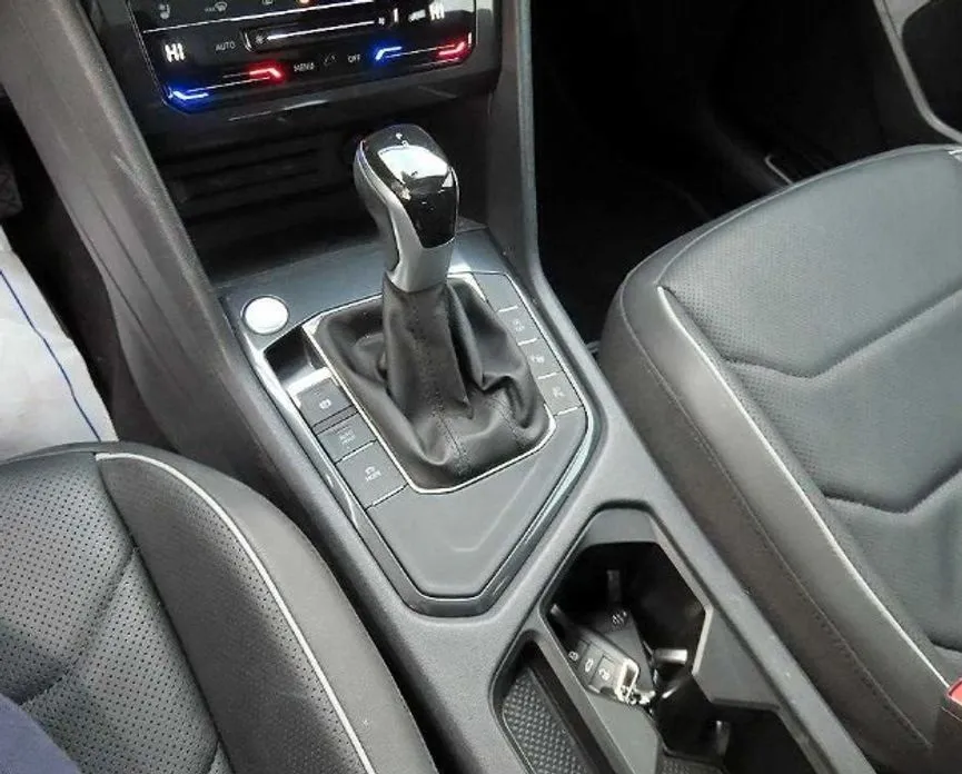 Volkswagen Tiguan 2023 из KR, фото 6