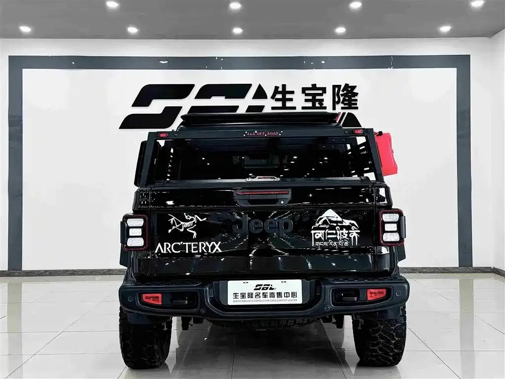 Jeep Gladiator 2023 из CN, фото 9