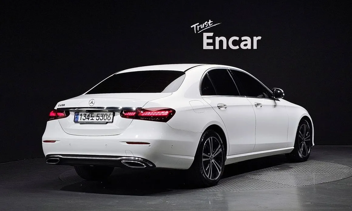 Mercedes-Benz E-Class 2021 из KR, фото 9