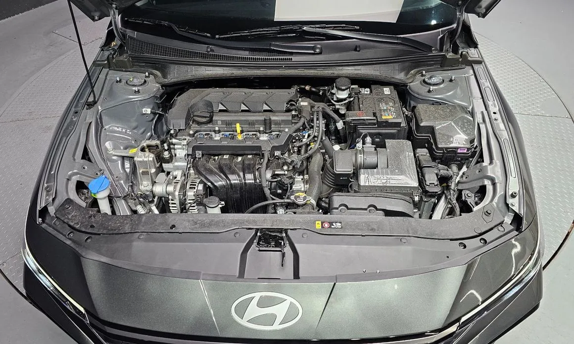 Hyundai AVANTE — фото 10