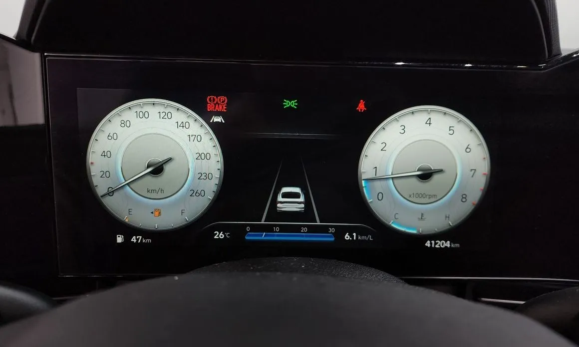 Hyundai AVANTE — фото 2