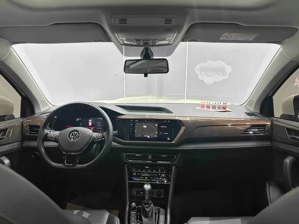 Volkswagen Tharu — фото 5