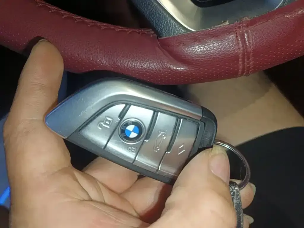 BMW 5 Series New Energy — фото 7