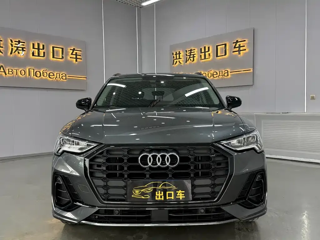 Audi Q3 — фото 10
