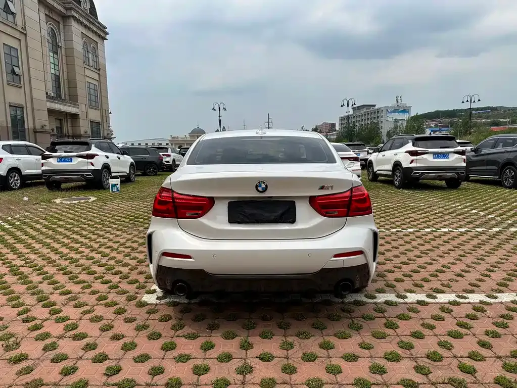 BMW 1 Series — фото 10