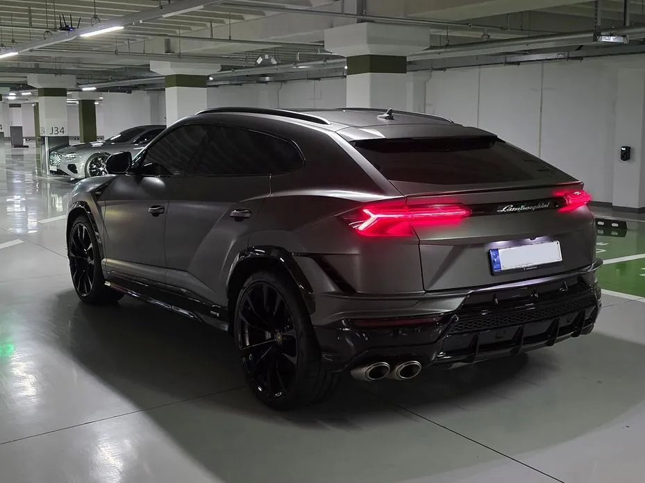 Lamborghini Urus 2023 из KR, фото 3