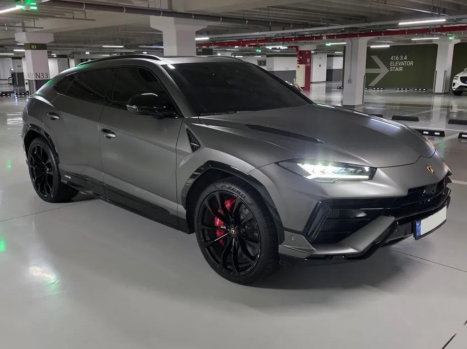 Lamborghini Urus 2023 из KR, фото 2