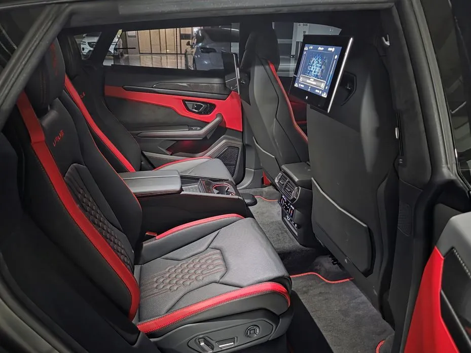 Lamborghini Urus 2023 из KR, фото 6