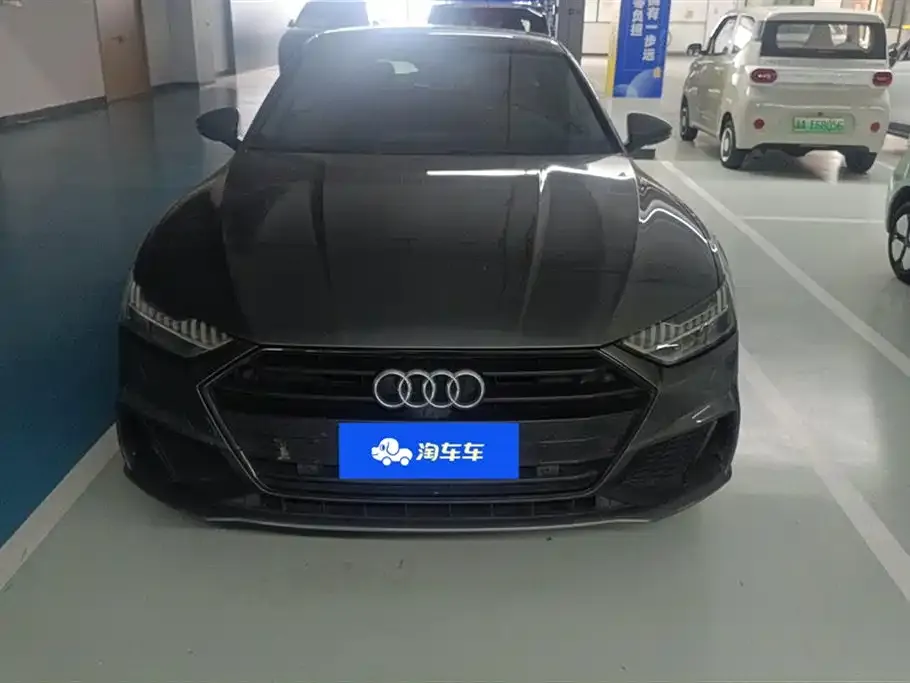 Audi A7 2022 из CN, фото 7