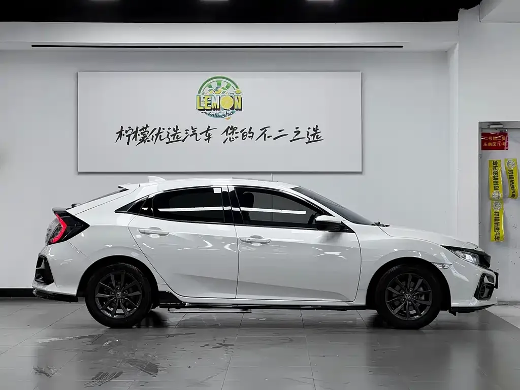 Honda Civic — фото 7