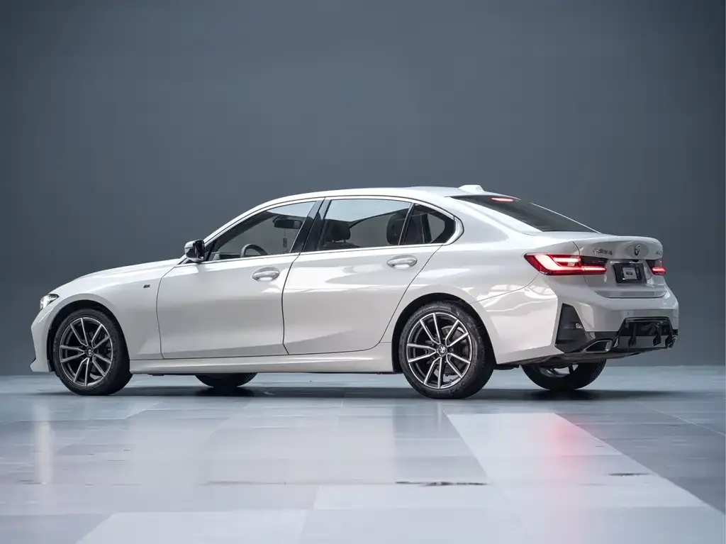 BMW 3 Series — фото 10