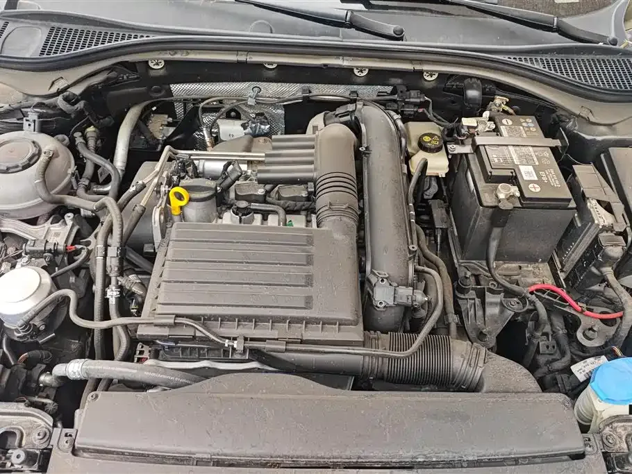 Skoda Superb — фото 9