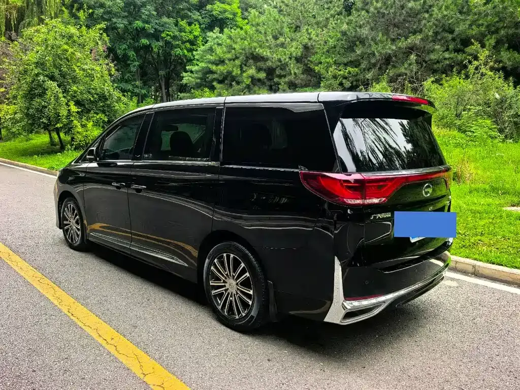 GAC Motor Trumpchi M8 — фото 8