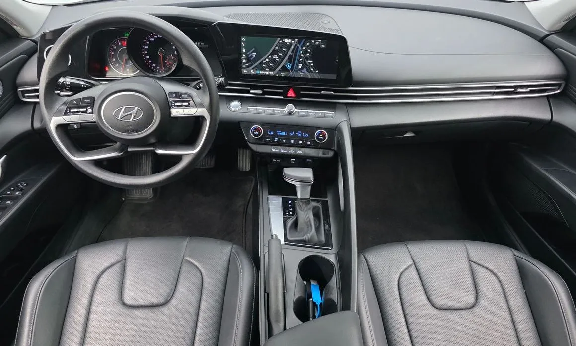 Hyundai AVANTE 2021 из KR, фото 9