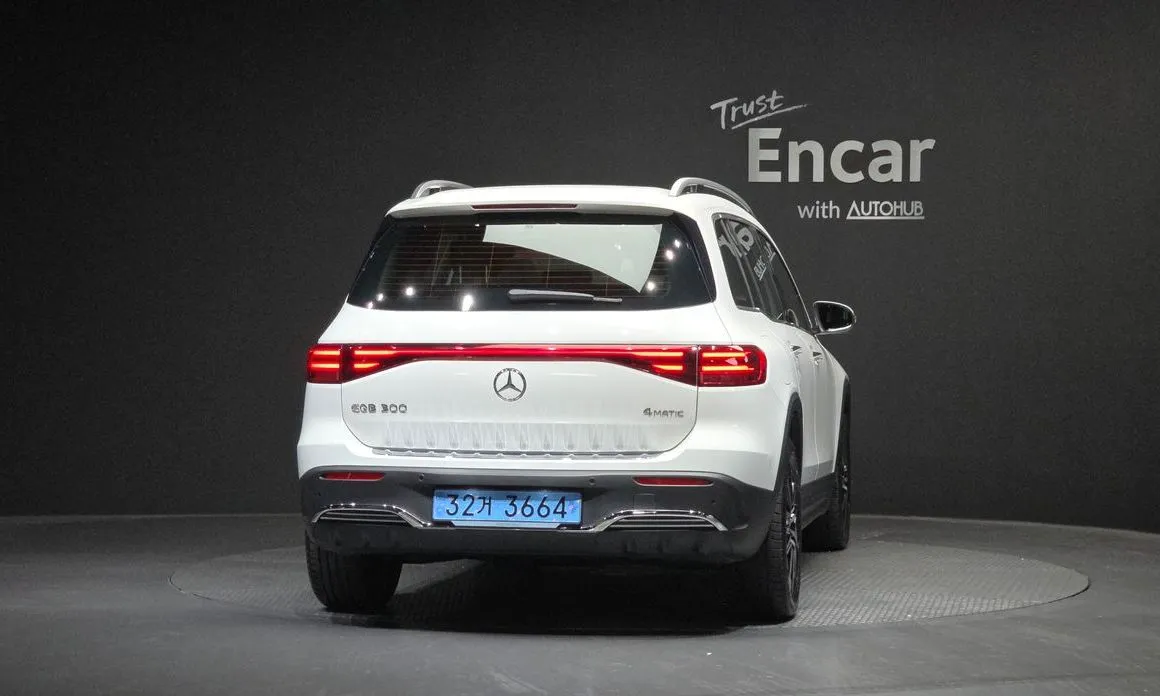 Mercedes-Benz EQB — фото 3