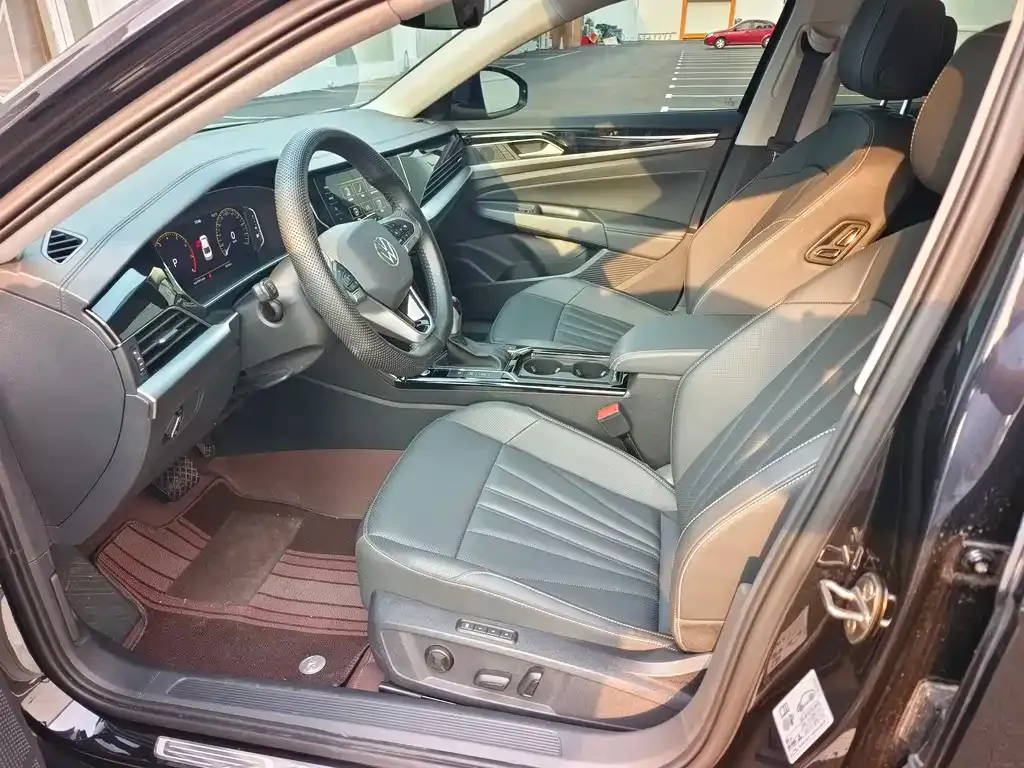 Volkswagen Passat — фото 9