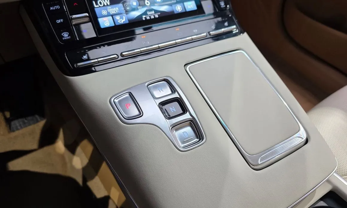 Hyundai Grandeur — фото 10