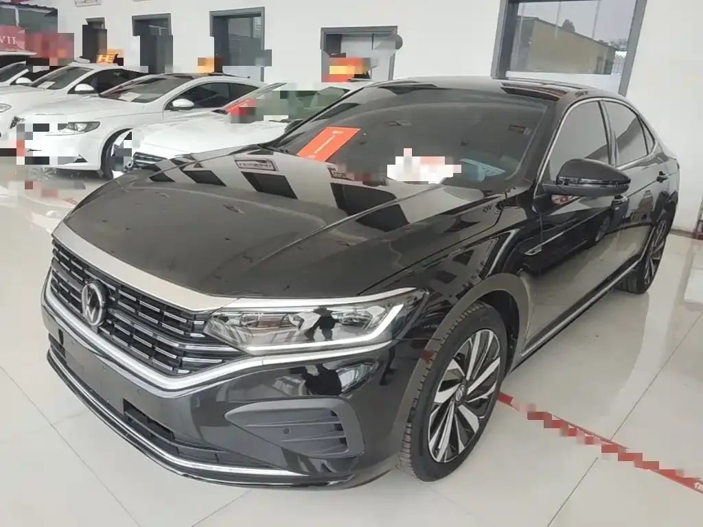 Volkswagen Passat — фото 1
